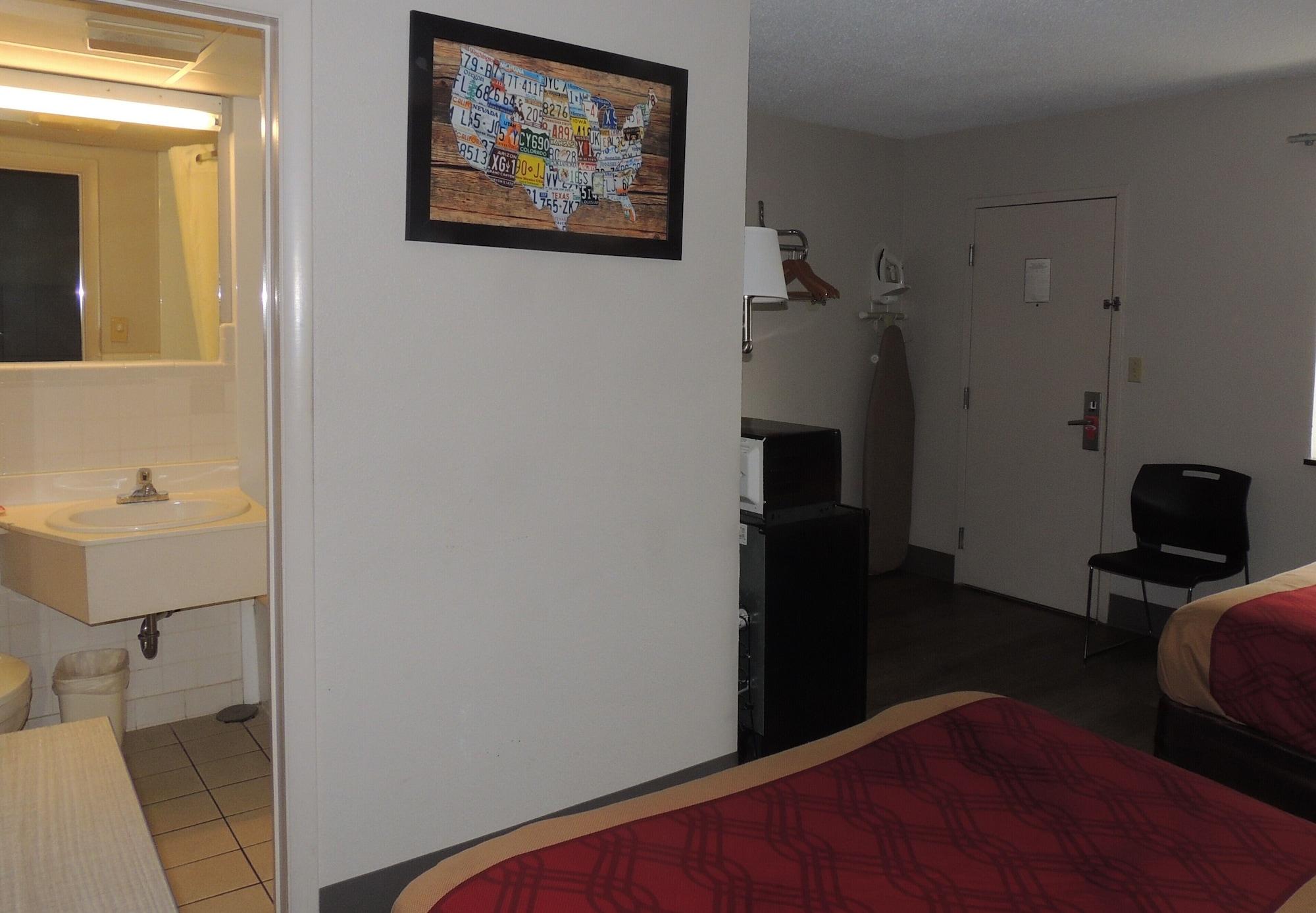 Econo Lodge Dewitt I-90 Extérieur photo