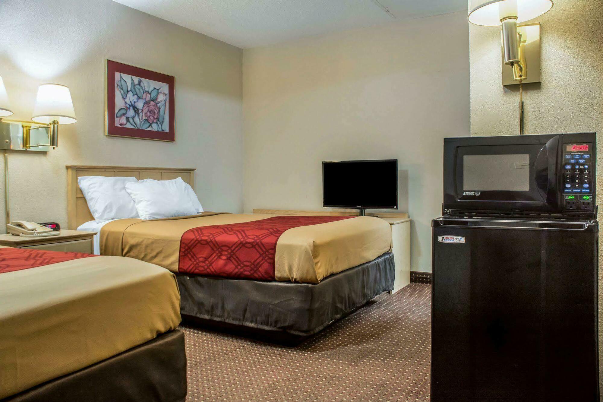 Econo Lodge Dewitt I-90 Extérieur photo